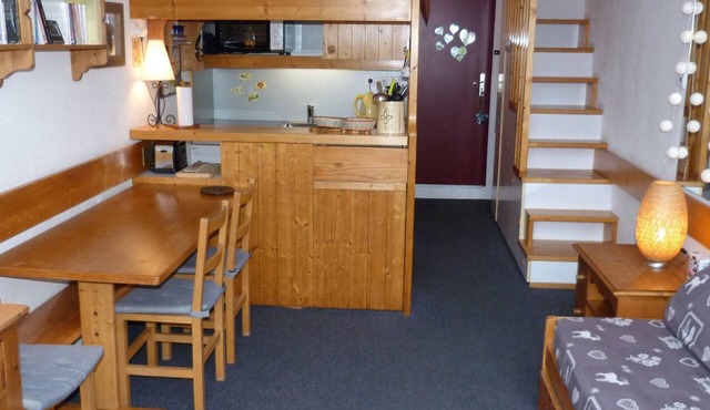 2-room duplex, sleeps 6, ski-in/ski-out, Charmettoger in Bourg-Saint-Maurice