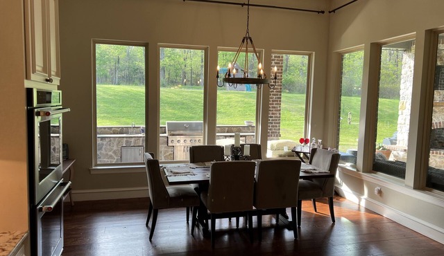 2024 Solar Eclipse Point of Totality! 4000 sq ft, 4 BR, 5 Bath, 3 acres in Sulphur Springs