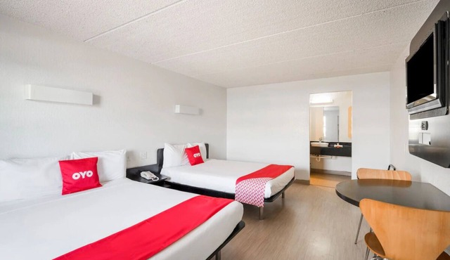 3 Delightful Rooms Perfect for Adventures 6-Min Drive to Memorial City Mall