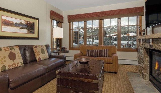 3 Hyatt Main Street Station Resprt, Hot Tub.Pool! in Breckenridge
