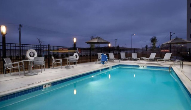 3 Spacious & Practical Suites Near Downtown – Ideal for Families