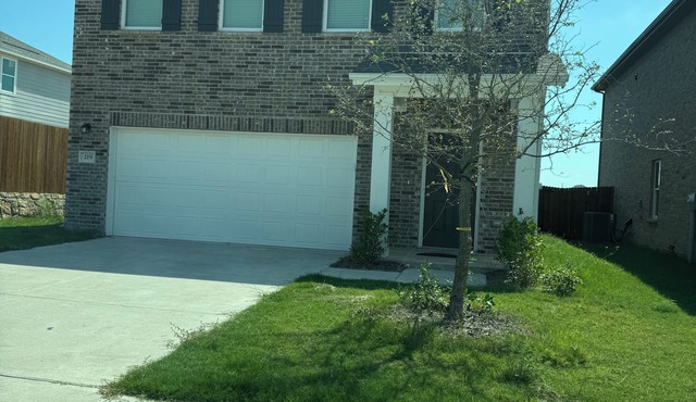 3bedroom 2bathroom house in charming area of Princeton a newly built house.