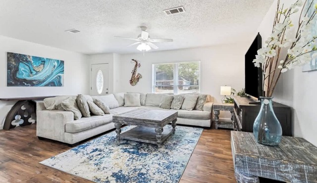 4 bed 2 bath beautiful home in Hammond