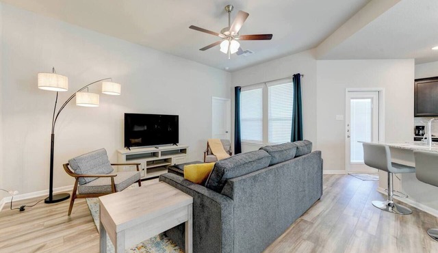 5 Beds Home for your workers