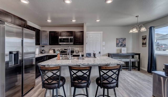 5BR Home With A View & Game Room in Rapid City