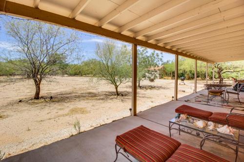 7 Mi to Catalina State Park: Home w/Mountain View