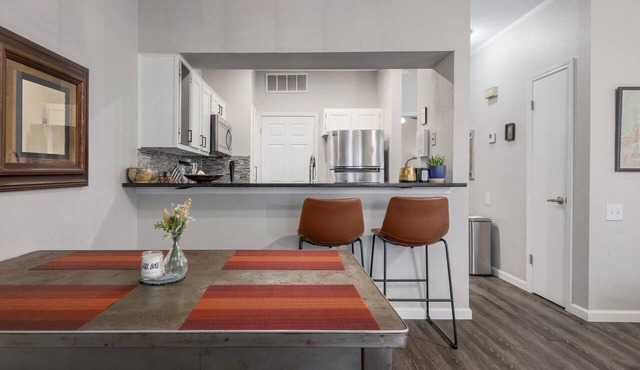 Adorable one bedroom condo just steps from downtown.