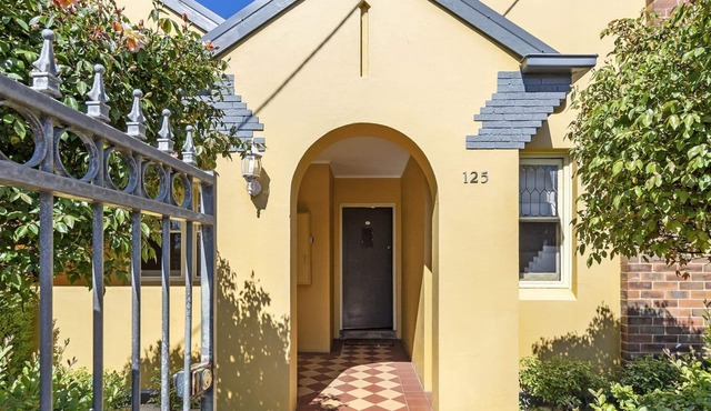 An inviting centrally located retreat in Warrnambool
