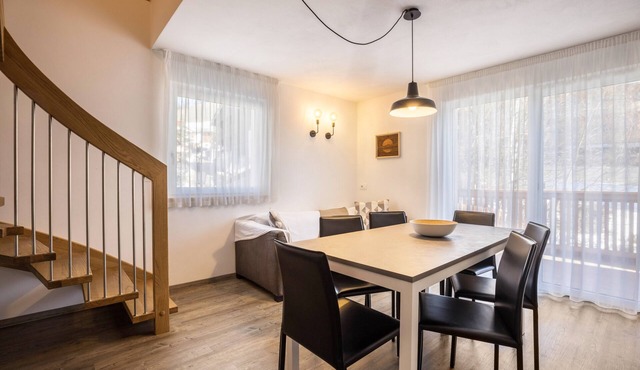 Apartment "Sis Residenz Bun Sté" with Mountain View and Sauna in San Vigilio di Marebbe