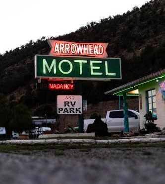 Arrowhead Motel and RV Park