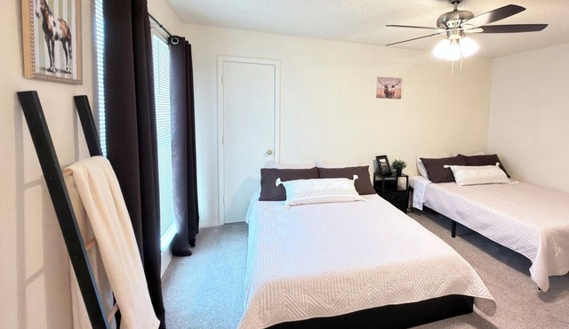 Beautiful home near AT&T stadium with Wi-Fi/Netflix