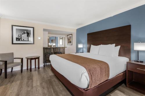 Best Western InnSuites Tucson Foothills Hotel & Suites