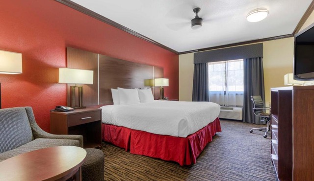 Best Western Plus Classic Inn and Suites