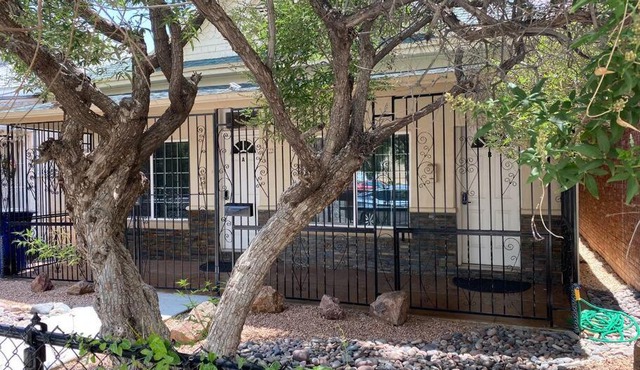 Big Family, Close to All, duplex A and B Downtown UTEP Hospitals