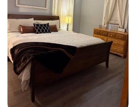 Bluebonnet apartment Athens tx king size bed 2 min from courthouse