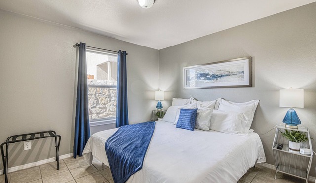 ☕ BY FORT BLISS: LAUNDRY, SECURITY SYSTEM, REFRIGERATION, KING BEDS