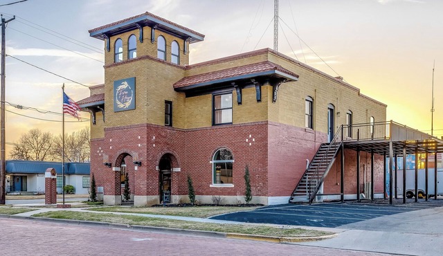 Calaboose Loft - Firehouse 1918