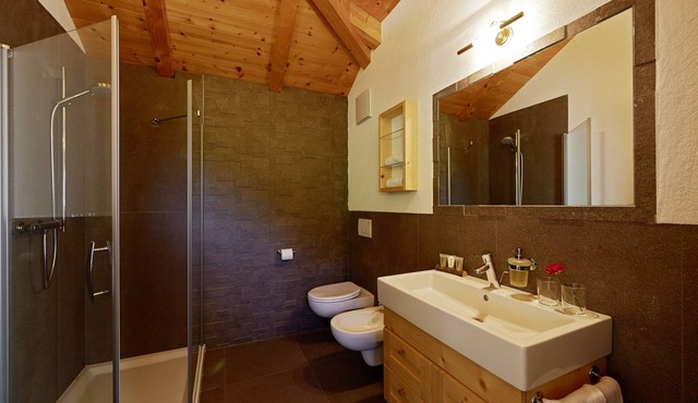 Chalet Grumer Suites & Spa in Renon