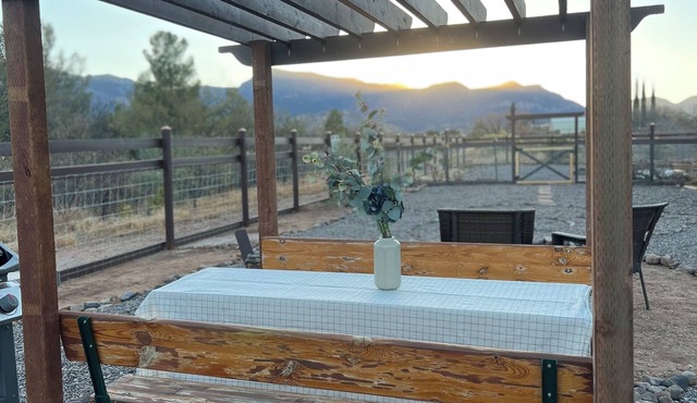 Charming Garten Haus 1-bedroom guest house in wonderful Sierra Vista with WIFI