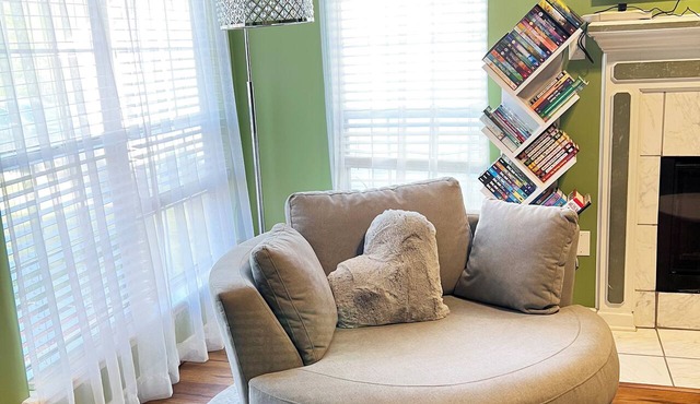 Charming Home with Prime Augusta Location - Walk to Augusta National! in Augusta