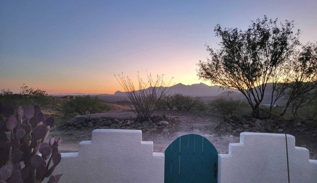 Charming home with stunning views!
