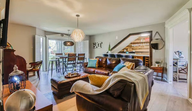 Charming Oasis Apartment