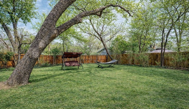Cheerful Home W/Private 15' Swim Spa, Big Fenced Yard, & Fire Pit