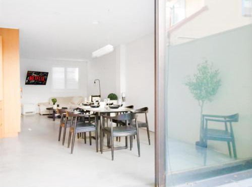 Chic Abode in Trendiest Suburb in Sydney