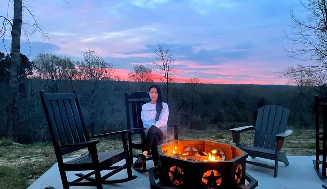 Conestoga Glamping Wagon w/Patio, Fire Pit & Grill overlooking Wildlife Reserve in Shreveport