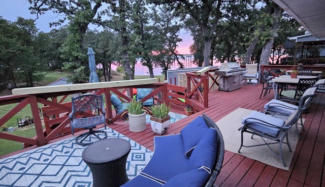 Cottage on the Cove with Paddleboarding and kayaks