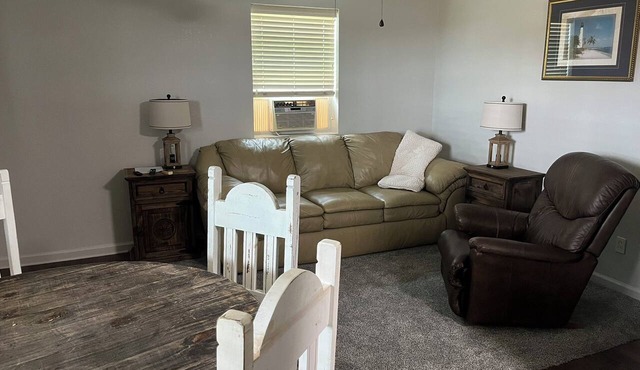 Cozy 2-bedroom Home in serene Gloster with cool AC and privacy