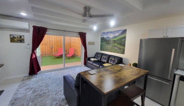 Cozy Cottage Suite. Unit 4