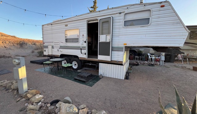 Cozy Rv Park located on 21 acres overlooking Elephant Butte with beautiful pool