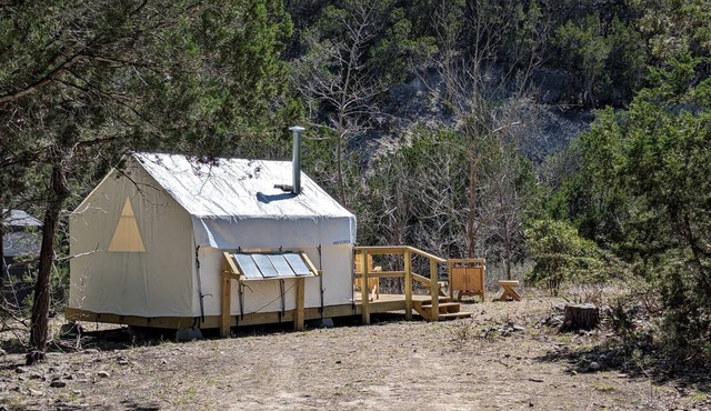 Cozy Safari Tent in Bandera for Romantic Getaways to Texas Hill Country