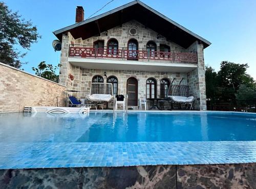 Detached Stone Villa with Pool Sleeps 9 in Burhaniye