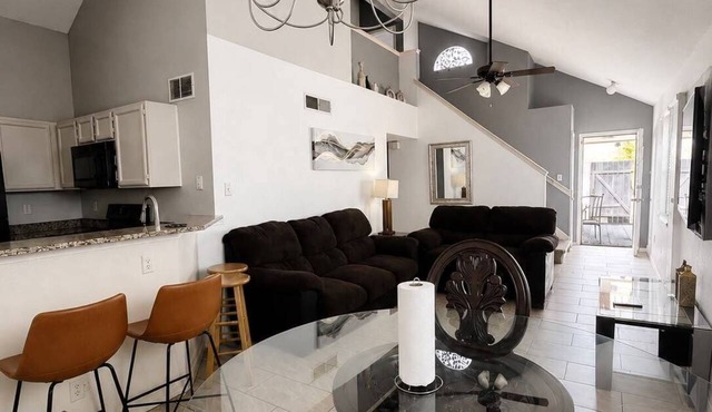 Entire house Near Montwood Zaragoza