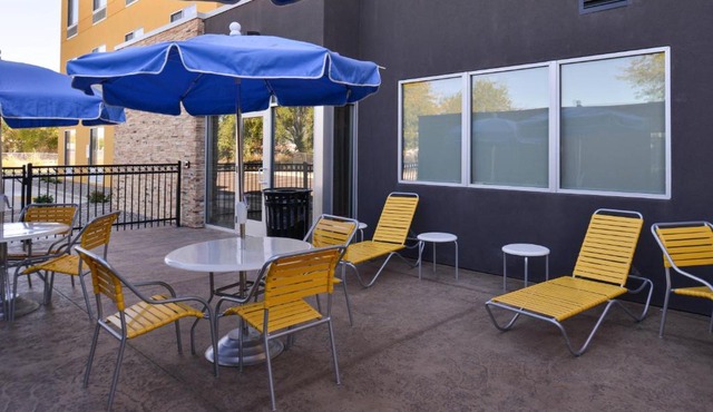 Fairfield Inn & Suites Farmington