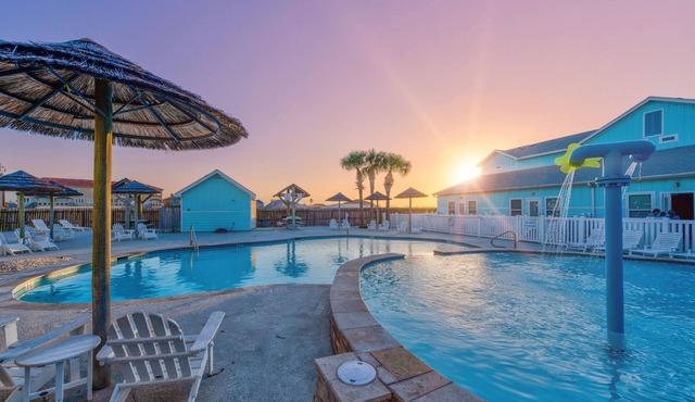 Family Poolside Retreat | Heated Pool & Playground