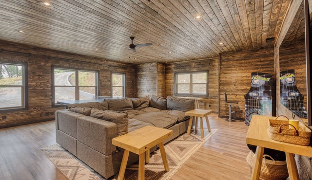 Get away and relax at Elk Ridge, a modern lodge in the mountains of Ruidoso.
