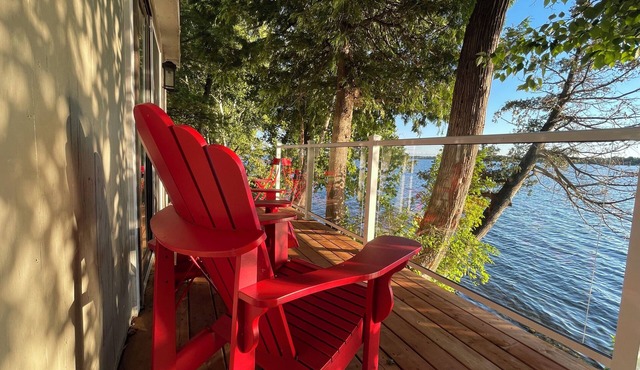 Glamping anyone? Enjoy picturesque sunsets from your own water’s edge deck! in Lombardy