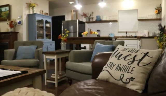 Gorgeous Two Bedroom Modern Farmhouse Cottage