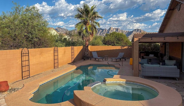 Heated Pool & Spa: Catalina Mtn-View Home!
