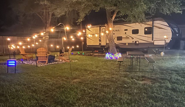 Hidden Anchor Retreat -Quiet Glamping Escape Near Lake Somerville TX