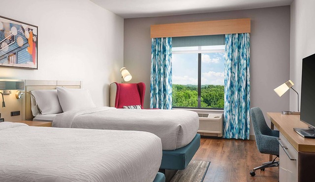 Hilton Garden Inn Grapevine at Silverlake Crossing