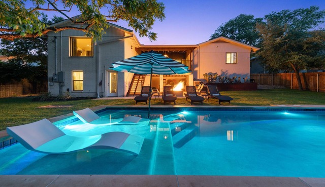 ✫Hip Haven - HUGE POOL 1 Mi from SoCo & Downtown✫