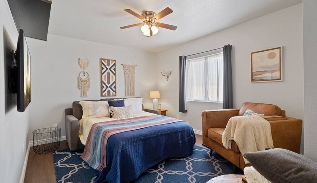 Historic 2-bedroom Sam Hughes Casita w/Courtyard in Tucson
