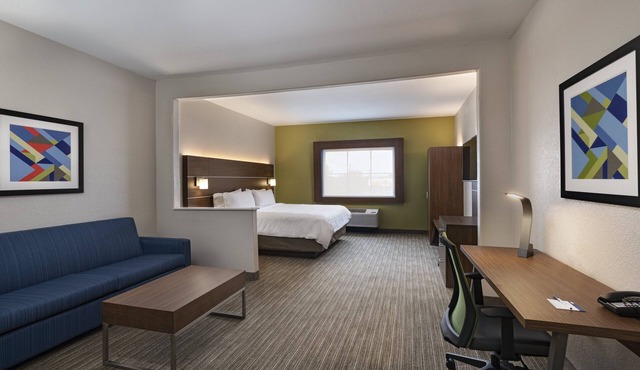 Holiday Inn Express Hotel & Suites Cedar Park by IHG