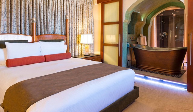 Hotel Andaluz Albuquerque, Curio Collection by Hilton