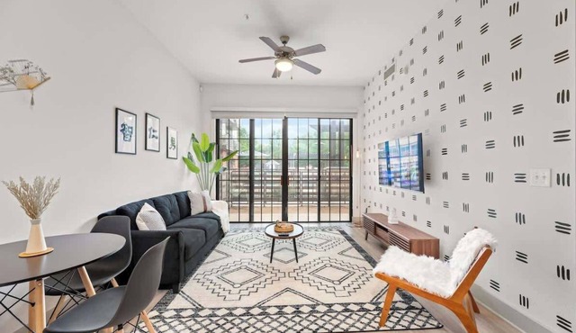 Japanese Zen 1BR | Bishop Arts No Cleaning Fee - D