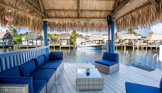 Kampground Waterfront Paradise/w Private Dock, BBQ and Kayaks in Key Largo